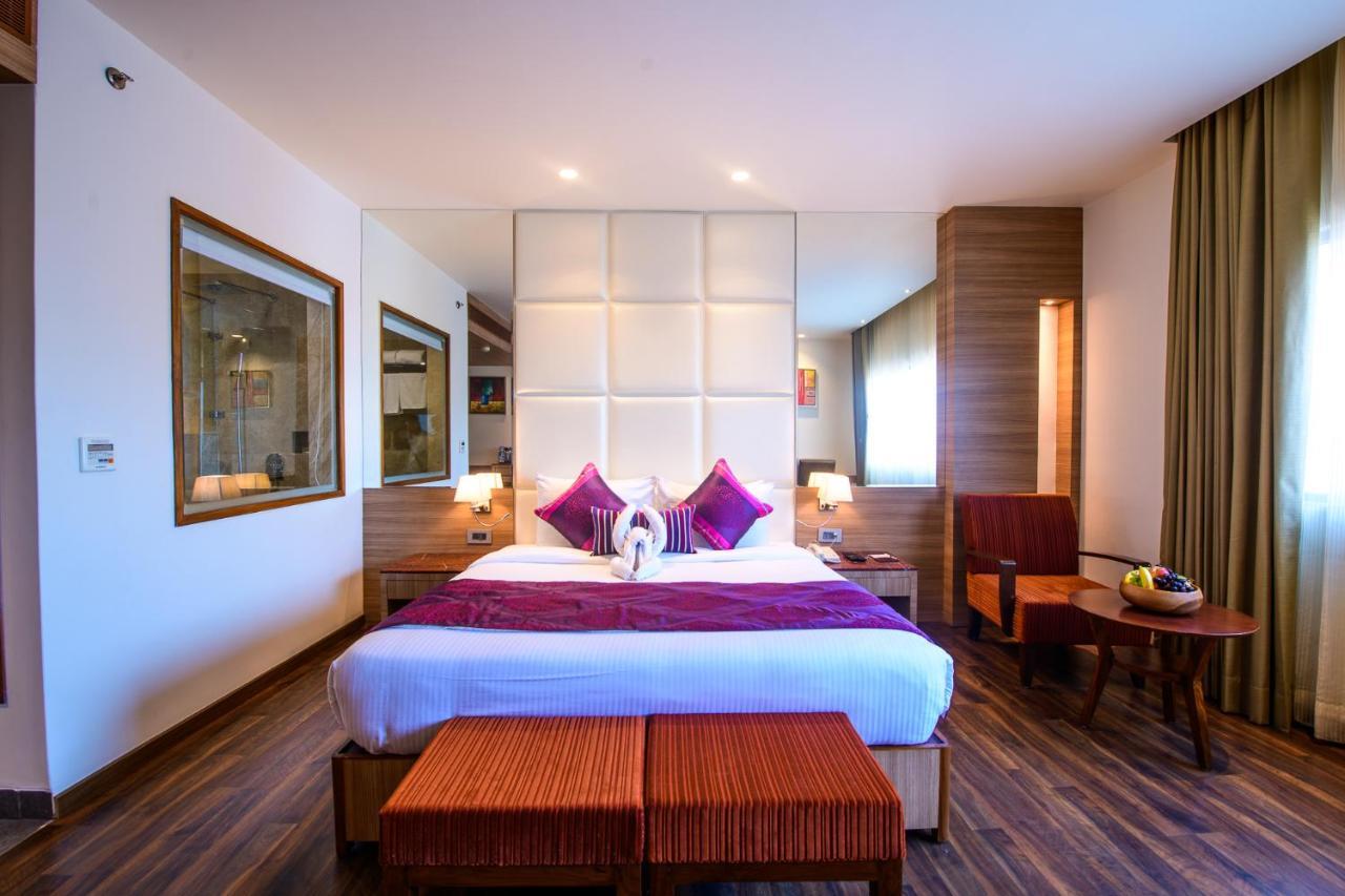 Best Western La Vista Pathānkot Exterior foto
